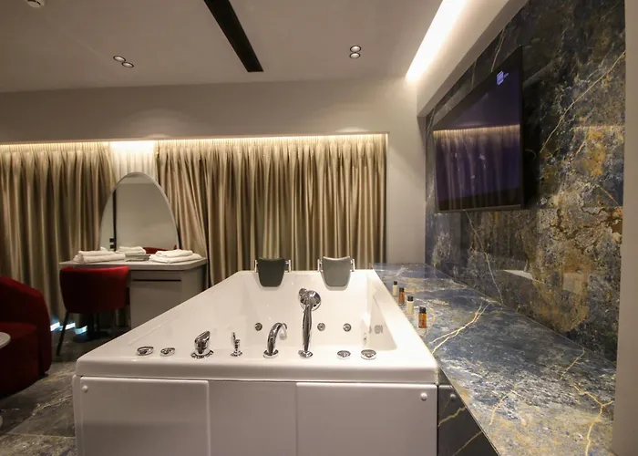 Love hôtel Atrium Mjull-Bethore