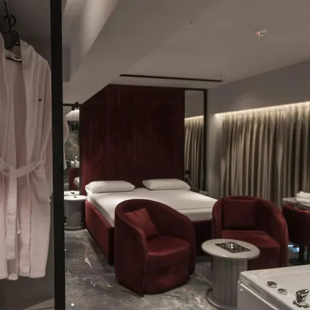 Love hôtel Atrium *